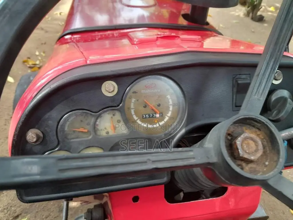 Mahindra 575 Di 2011 Tractor (Used)