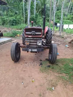 Massey-Ferguson 135 1971 Tractor (Used)