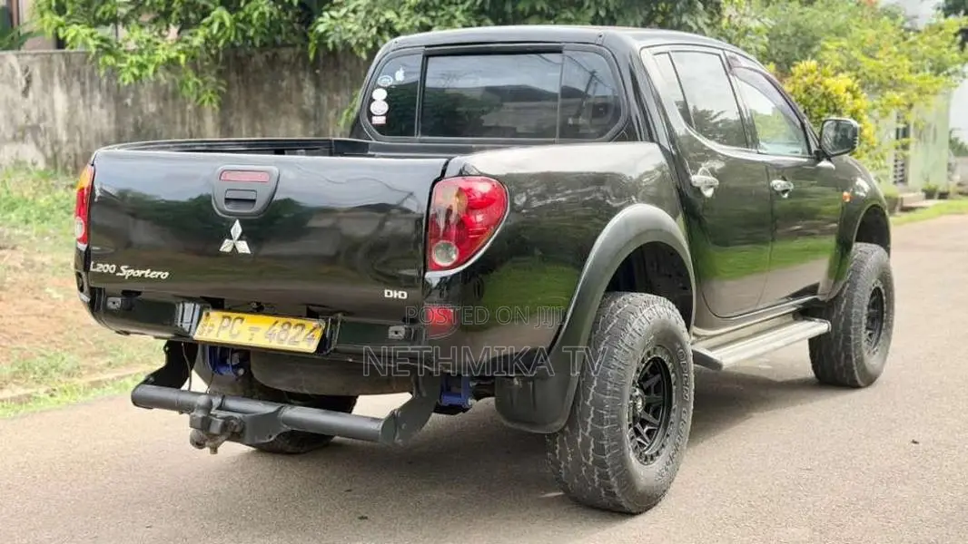 Mitsubishi L200 2007 Pickup (Used)