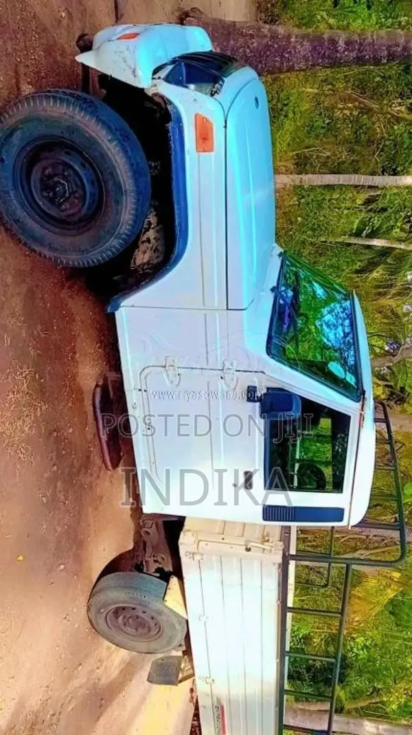 Mahindra Bolero Load Carrier 2007 Pickup (Used)
