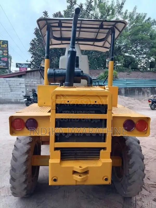 Komatsu 505 Loader 2009 Heavy-Duty (Used)