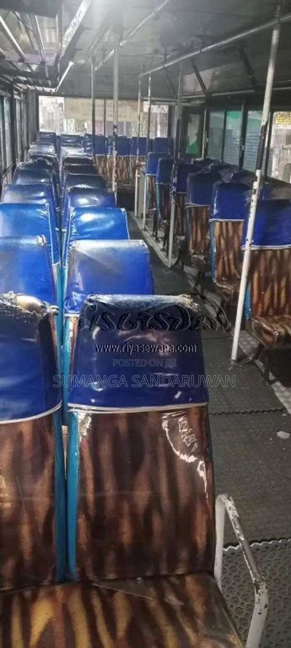 Ashok-Leyland Colombo Rider 2002 Bus (Used)