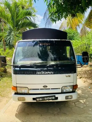 Nissan Atlas 200 1993 Lorry (Used)