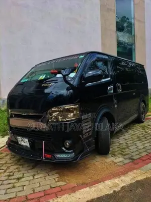 Toyota KDH 2014 Van (Used)