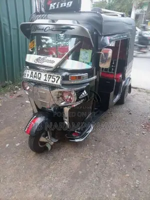 Bajaj 4 Stroke 2014 Three Wheel (Used)