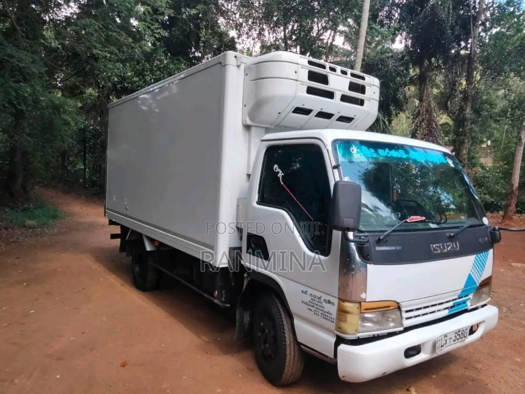 Isuzu 350 2009 Lorry (Used)