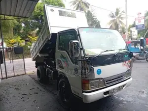 Isuzu Tipper 1997 Lorry (Used)