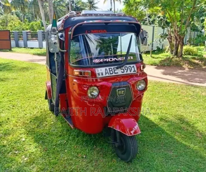 Bajaj RE 4 Stroke 2016 Three Wheel (Used)