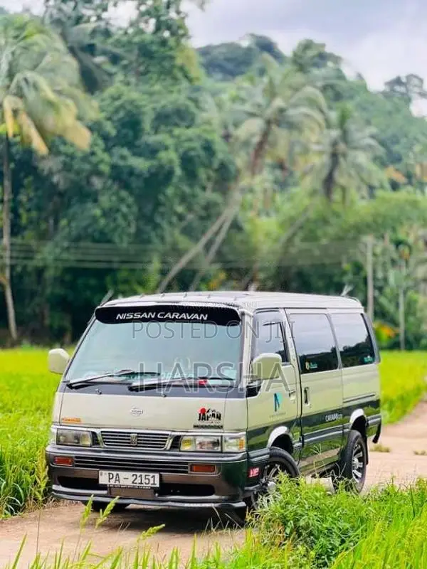 Nissan Caravan 1999 Van (Used)