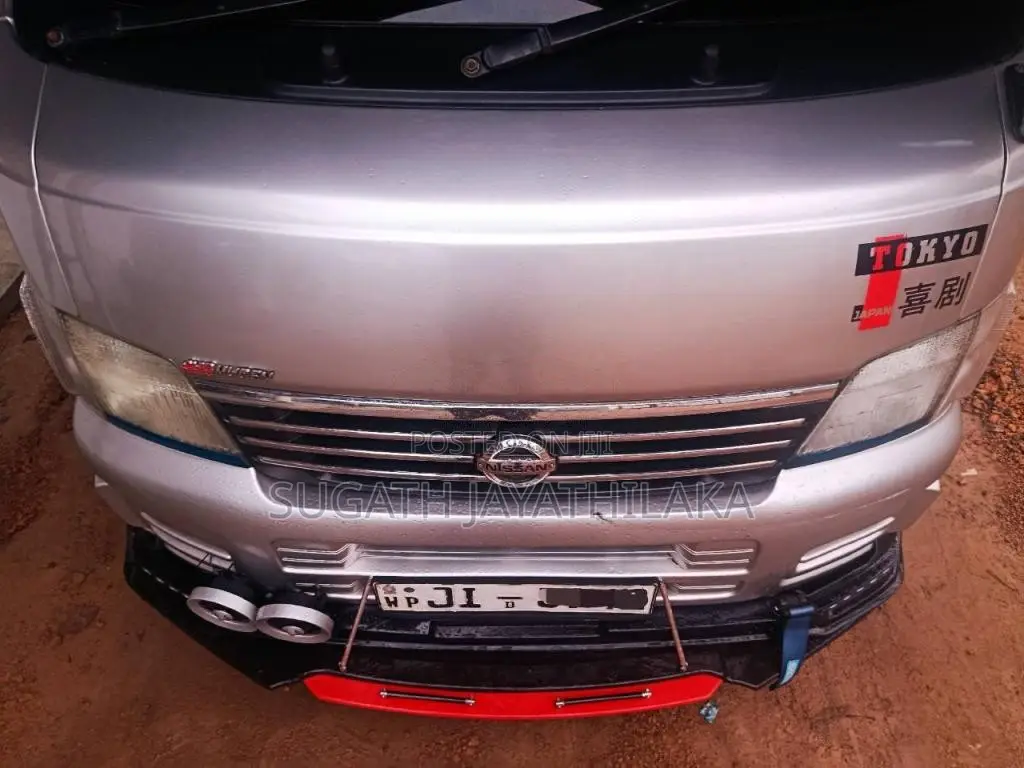 Nissan E25 2002 Van (Used)