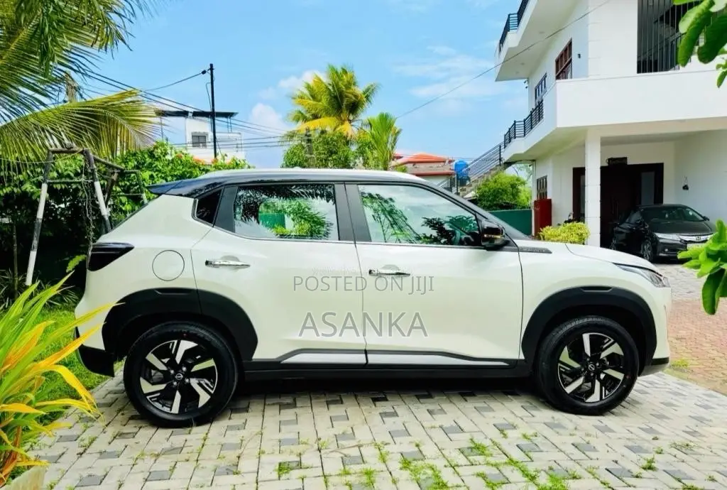Nissan Magnite N-CONNECTA EZ-SHIFT 2026 SUV Brand New