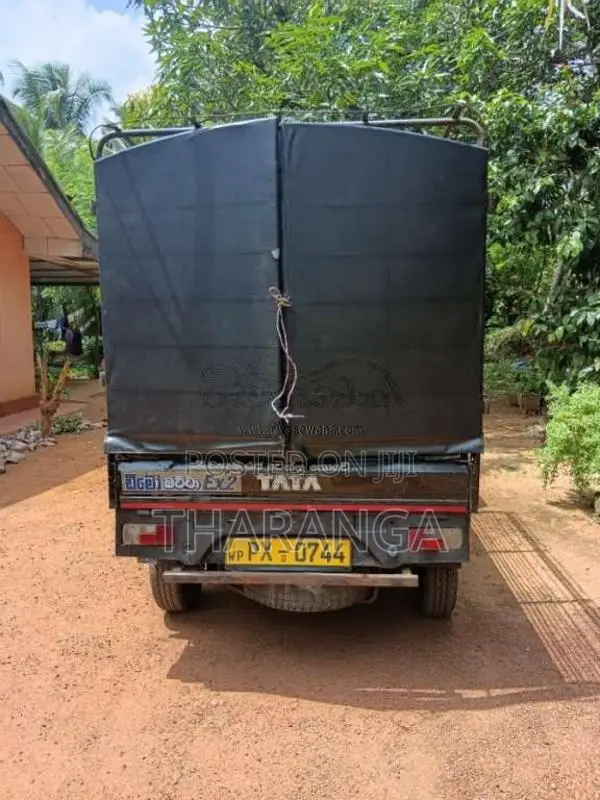 Tata Dimo Batta 2014 Lorry (Used)