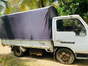Nissan Atlas 200 1993 Lorry (Used)