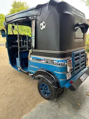 Bajaj RE 2014 Three Wheel (Used)