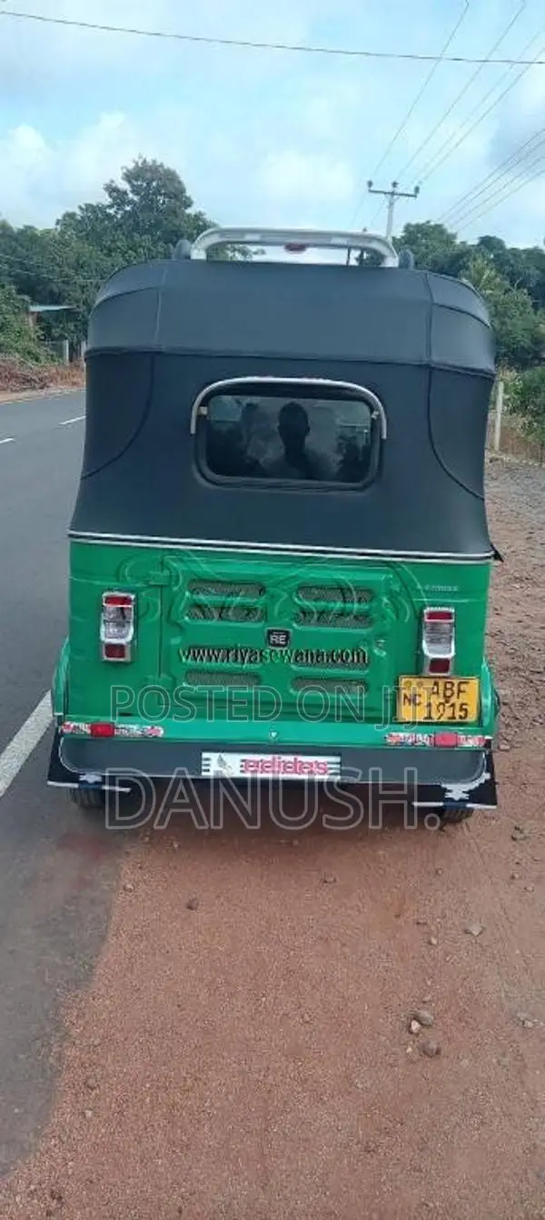 Bajaj RE 2015 Three Wheel (Used)