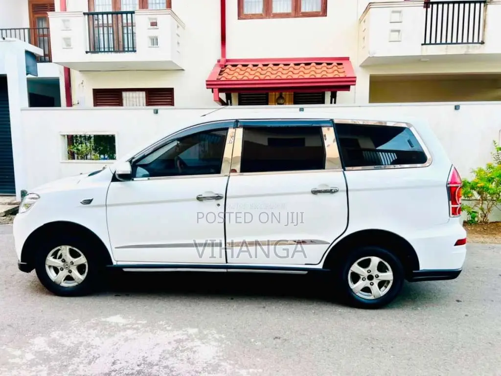 DFSK Glory 330 TDI 2016 SUV (Used)