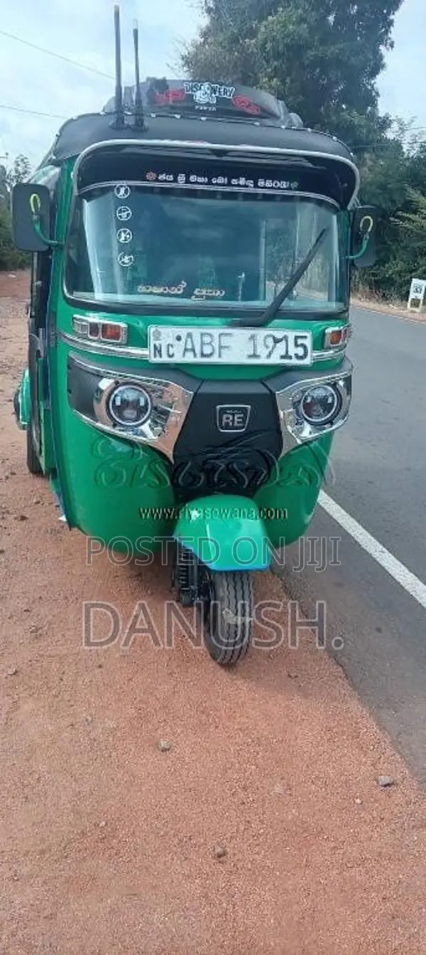 Bajaj RE 2015 Three Wheel (Used)