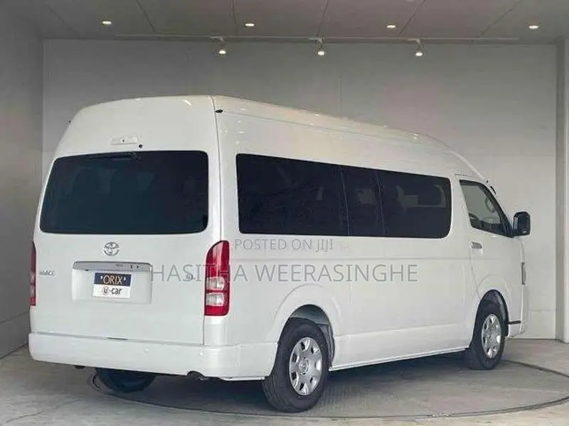 Toyota KDH High Roof HIACE Commuter 2026 Van (Used)