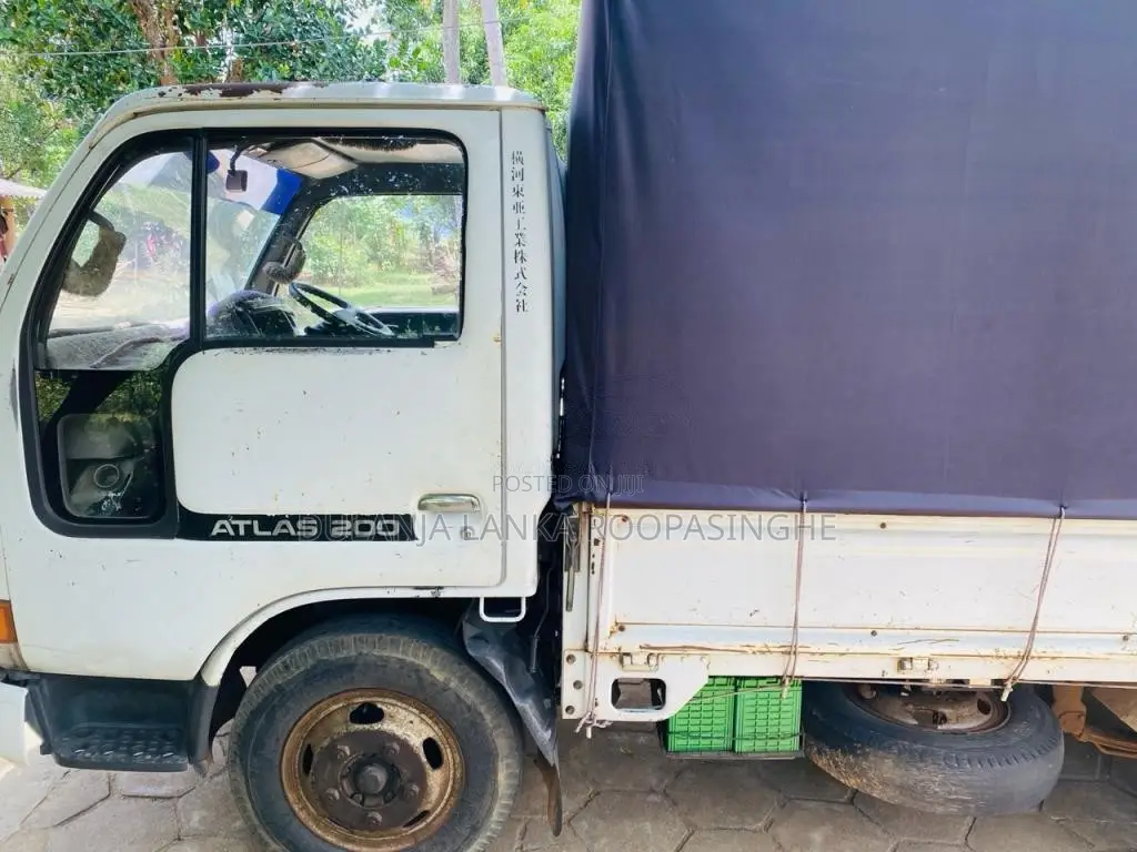Nissan Atlas 200 1993 Lorry (Used)