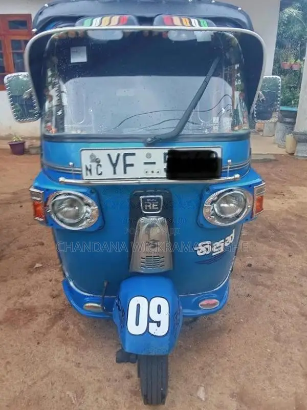 Bajaj 4 Stroke 2011 Three Wheel (Used)
