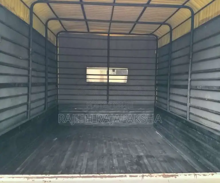 Mahindra Maxximo 2011 Lorry (Used)
