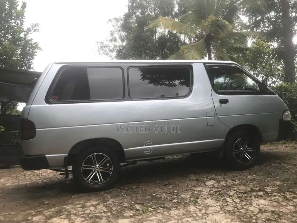 Toyota TownAce 1993 Van (Used)