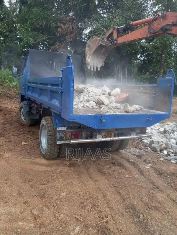 Isuzu Tipper 1980 Lorry (Used)