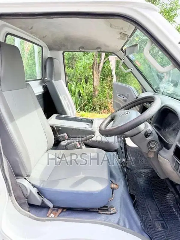 Mazda Bongo 2002 Lorry (Used)