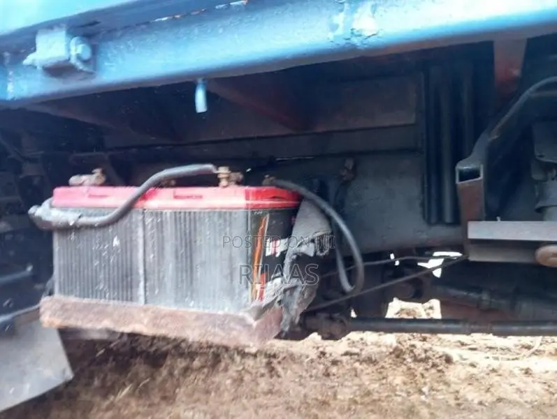 Isuzu Tipper 1980 Lorry (Used)