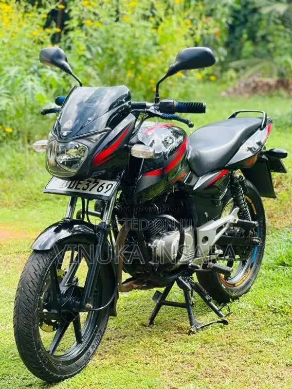 Bajaj Pulsar 2015 Motorbike (Used)