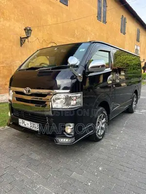 Toyota KDH Dark Prime 5 Option 2018 Van (Used)