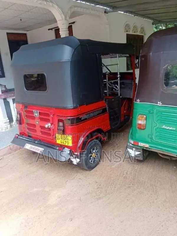 Bajaj RE 2015 Three Wheel (Used)