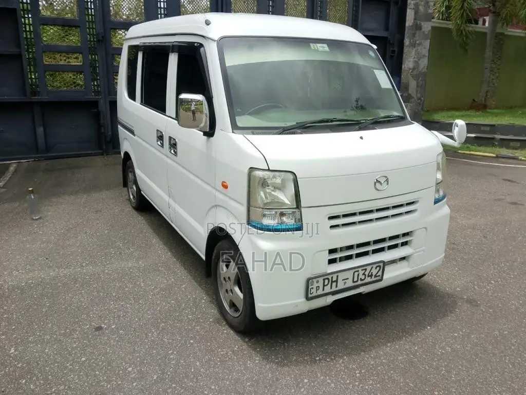 Suzuki 2025 2015 Van (Used)