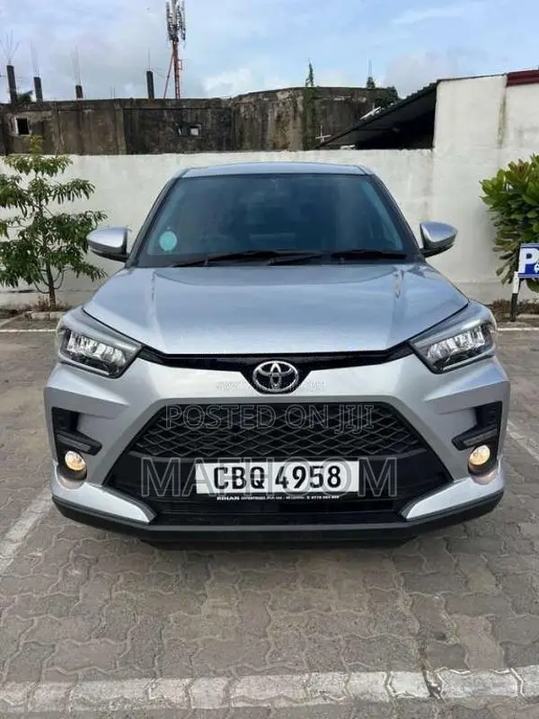 Toyota Raize Z Grade Turbo 2WD 2025 SUV (Used)