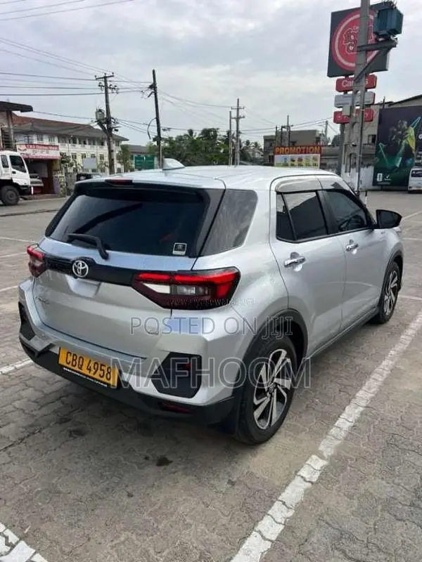 Toyota Raize Z Grade Turbo 2WD 2025 SUV (Used)