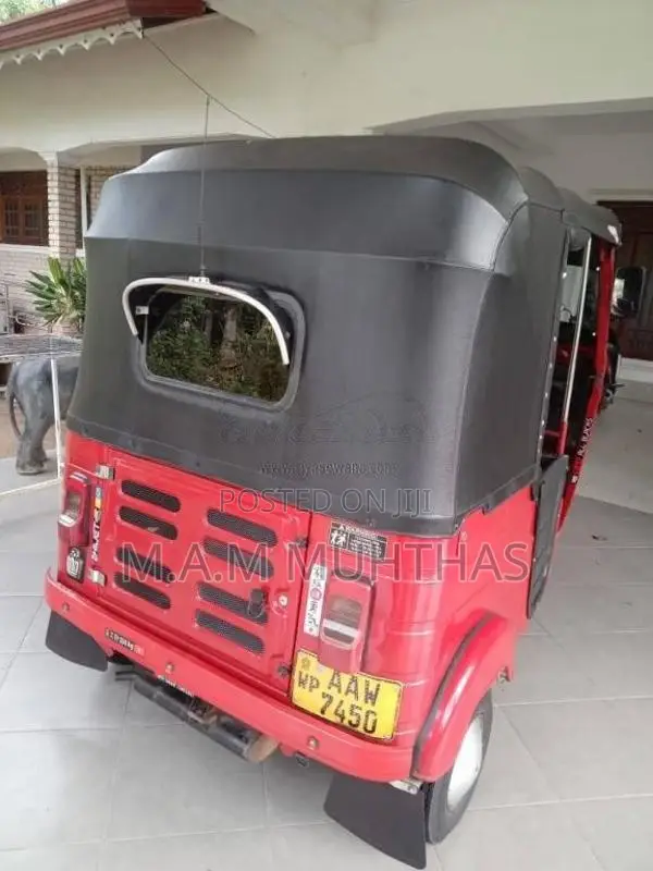 Bajaj RE 2015 Three Wheel (Used)