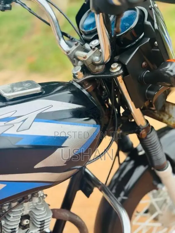 Bajaj CT-100 2016 Motorbike (Used)