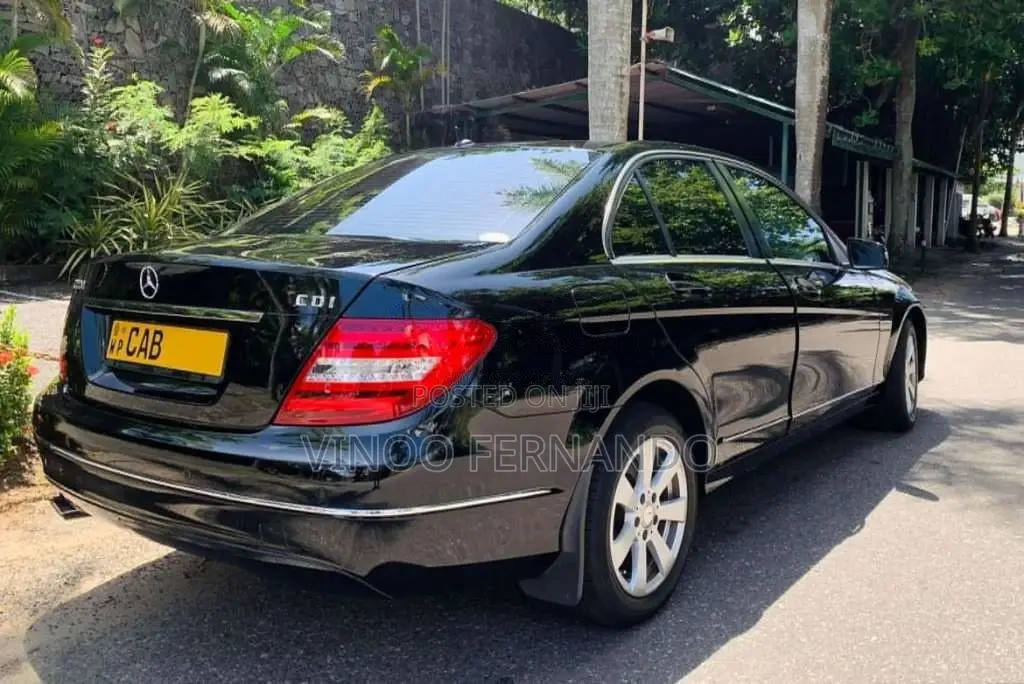 Mercedes-Benz C220 2013 Car (Used)