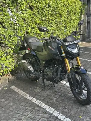 Hero HUNK 160 4v 2025 Motorbike Unregistered (Recondition)