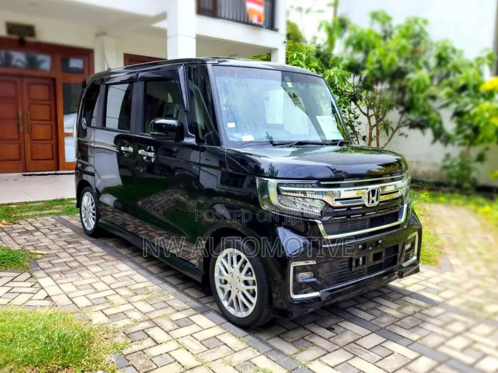 Honda N Box Custom 2023 Car (Used)