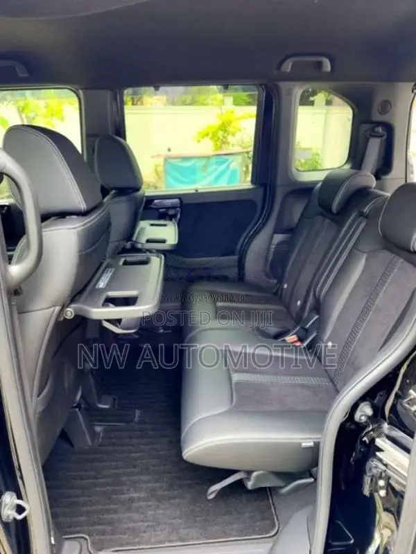 Honda N Box Custom 2023 Car (Used)