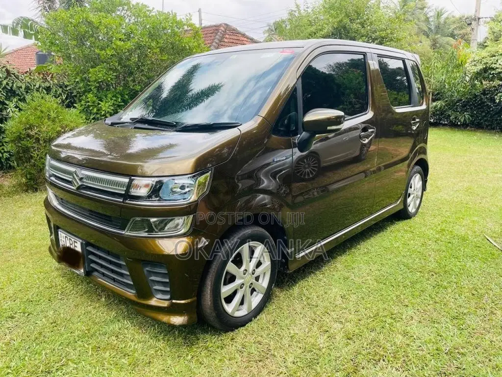 Suzuki Wagon R FZ 2017 Car (Used)