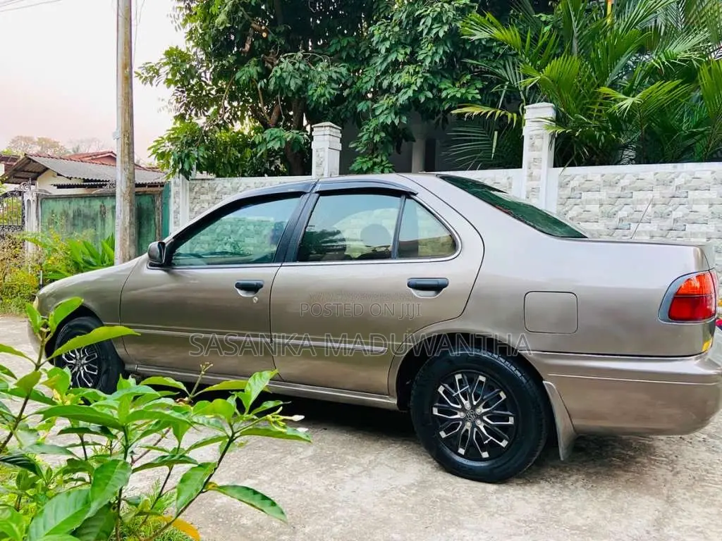 Nissan FB14 1999 Car (Used)