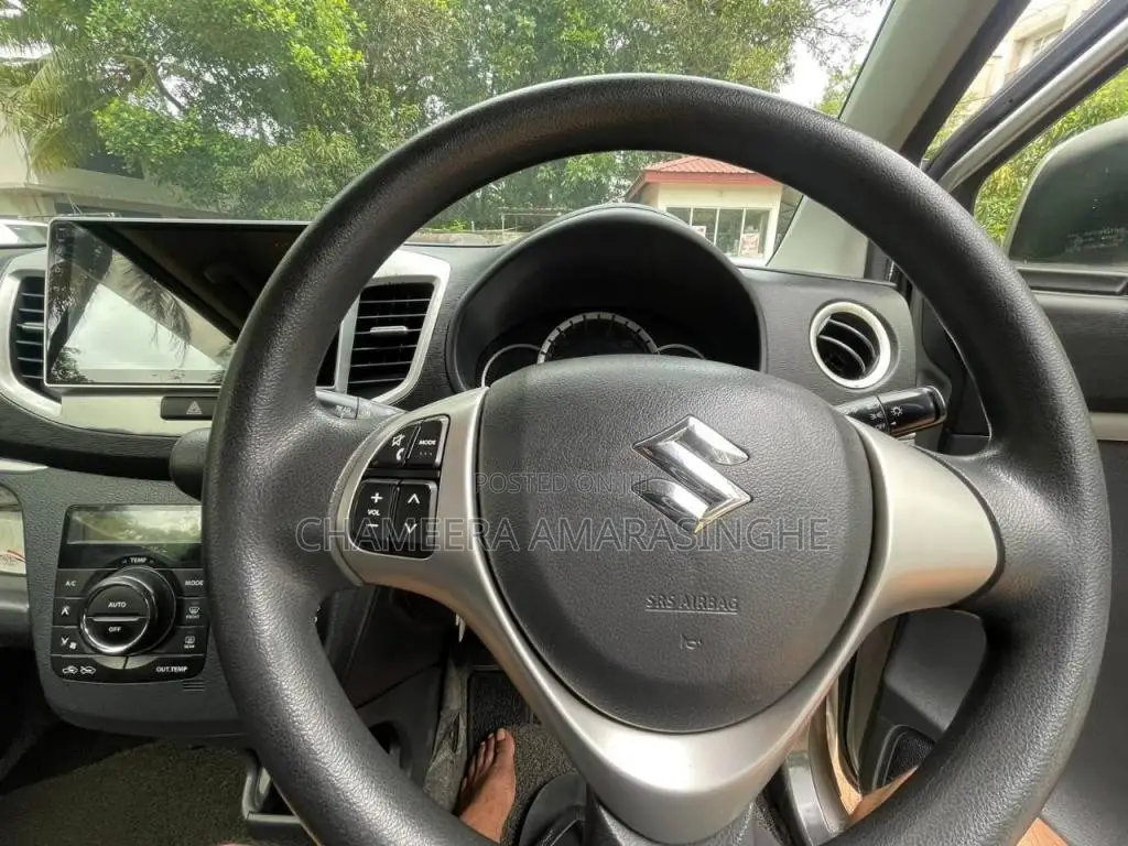 Suzuki Wagon R FX Hybrid 2016 Car (Used)