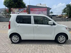 Suzuki Wagon R FX Hybrid 2016 Car (Used)