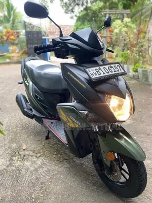 Yamaha RAY ZR 2020 Motorbike (Used)