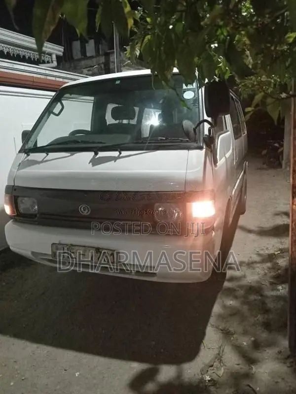 Mazda Bongo 1998 Van (Used)