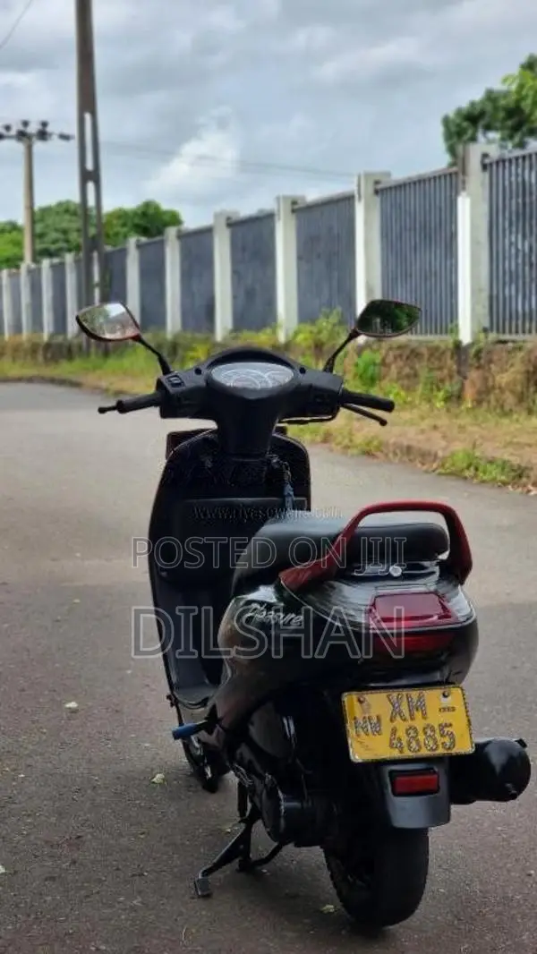 Hero Pleasure 2012 Motorbike (Used)