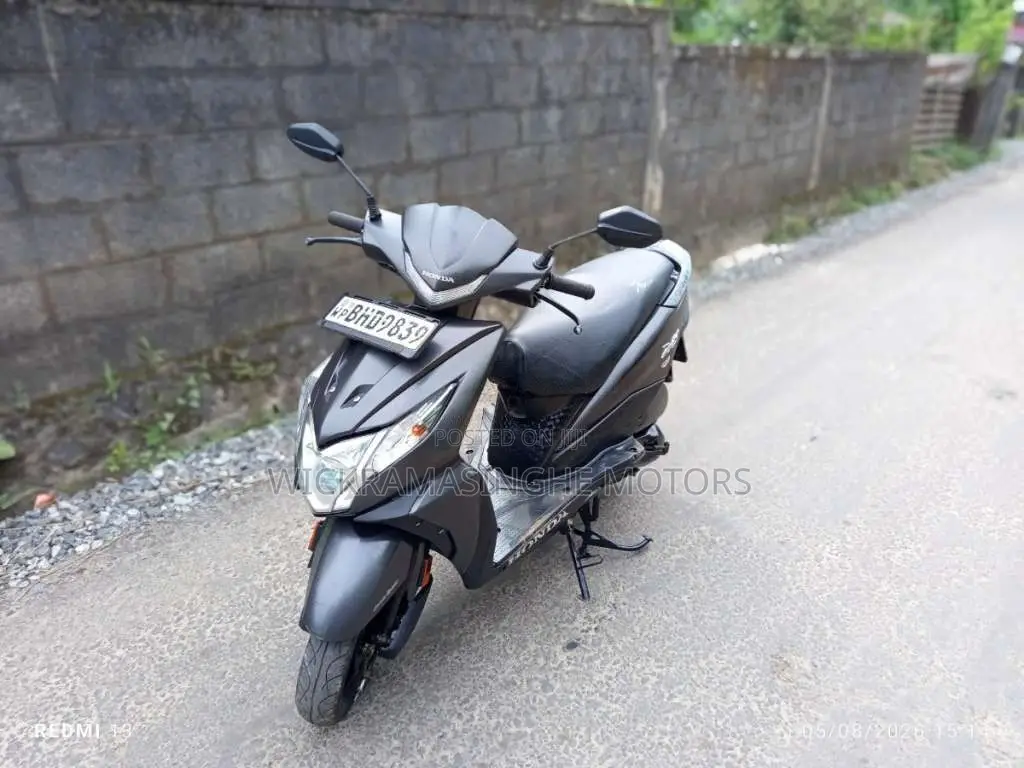 Honda Dio 2019 Motorbike (Used)