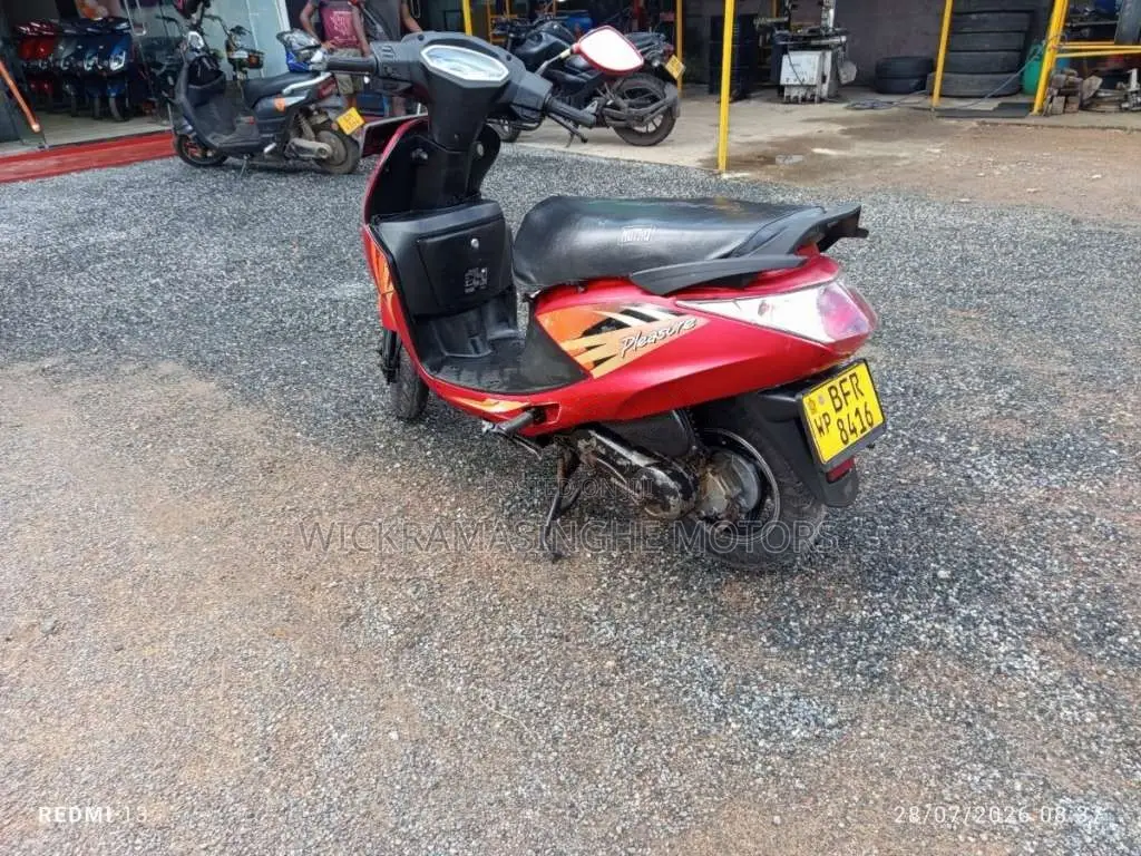 Hero Pleasure 2018 Motorbike (Used)